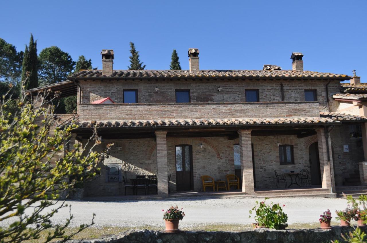 Farm Stay Il Carro Del Colle Колеваленца Екстериор снимка